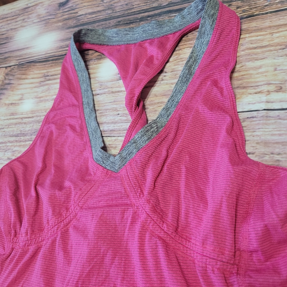 Lululemon Tank - Picture 3 of 4